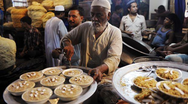 Celebrate Eid ul-Fitr with Food from Around the Muslim 