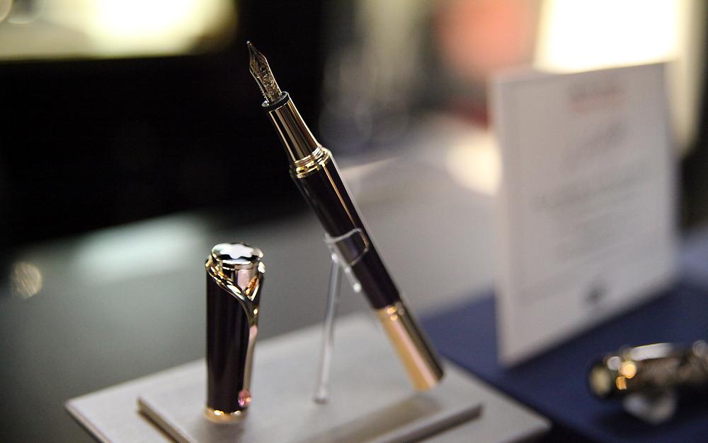 Niche Market Fountain Pen Hospital WNYC