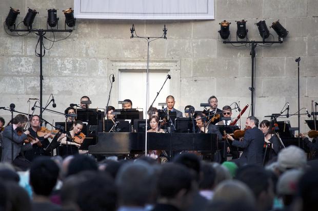 The Knights perform Boccherini's Quintet in C major Op. 30, No. 6 “La Musica Notturna delle strade di Madrid' (arranged for string orchestra). The Knights perform Boccherini's Quintet in C major Op. 30, No. 6 “La Musica Notturna delle strade di Madrid' (arranged for string orchestra).