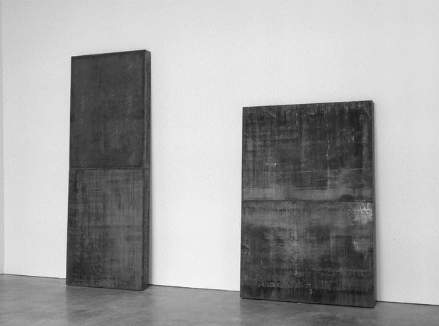Richard Serra. Counterweights, 2013. Weatherproof steel. Left: 106 x 39 x 5 inches / 269.2 x 350.5 x 12.7 cm Right: 78 x 53 x 5 inches / 198.1 x 134.6 x 12.7 cm