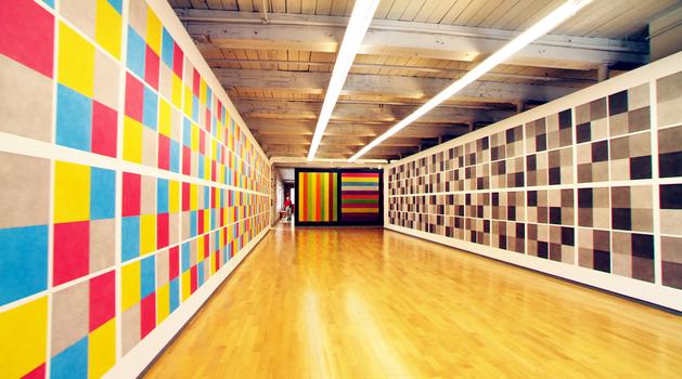 A scene from Chris Teerink’s documentary 'Sol LeWitt,' showing an installation by the Sol LeWitt. A scene from Chris Teerink’s documentary