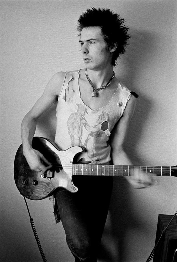 Sid Vicious, 1977. Courtesy of The Metropolitan Museum of Art, Photograph © Dennis Morris - all rights reserved