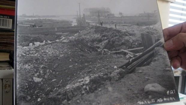 A Bronx road under construction, at the turn of the century