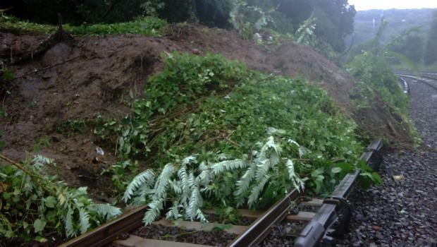 Crews found a mudslide at Glenwood on the Hudson Line. Crews found a mudslide at Glenwood on the Hudson Line.