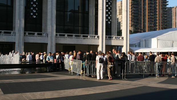 At 7:30 a.m. several hundred had already gathered for the morning dress rehearsal At 7:30 a.m. several hundred had already gathered for the morning dress rehearsal