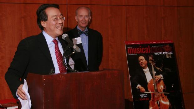 Yo-Yo Ma accepts his award as Musical America’s 2009 Musician of the Year from Musical America editor Sedgwick Clark.
