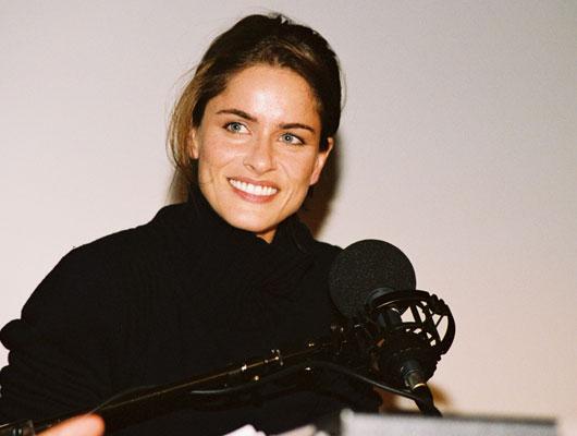 Amanda Peet is part of the cast of This Is How It Goes.