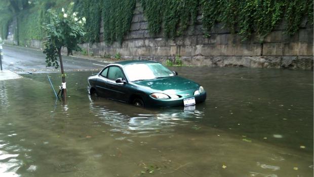 A car gets stuck on 12th Avenue, between 135th and 136th Street. A car gets stuck on 12th Avenue, between 135th and 136th Street.