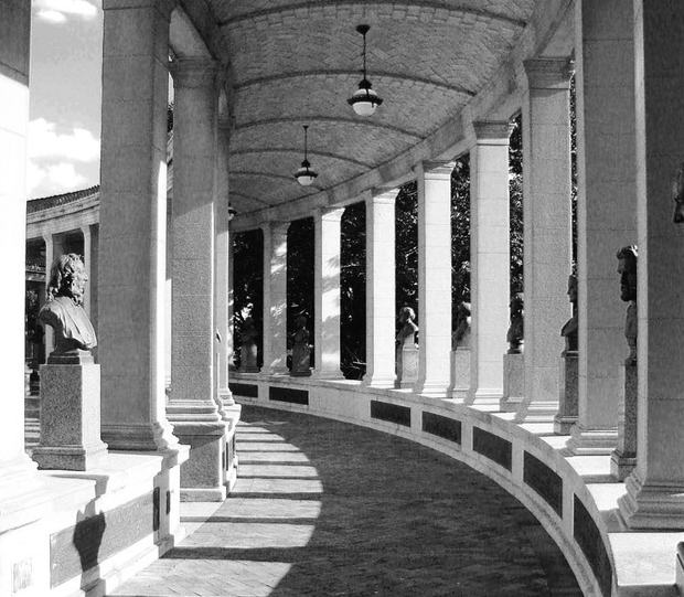 The Hall of Fame for Great Americans, entrance on Hall of Fame Terr. 1892-1912. Stanford White of McKim, Mead & White. The Hall of Fame for Great Americans, entrance on Hall of Fame Terr. 1892-1912. Stanford White of McKim, Mead & White.