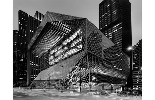 From Building Up and Tearing Down: Reflections on the Age of Architecture by Paul Goldberger (The Monacelli Press) From Building Up and Tearing Down: Reflections on the Age of Architecture by Paul Goldberger (The Monacelli Press)