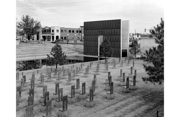 From Building Up and Tearing Down: Reflections on the Age of Architecture by Paul Goldberger (The Monacelli Press) From Building Up and Tearing Down: Reflections on the Age of Architecture by Paul Goldberger (The Monacelli Press)