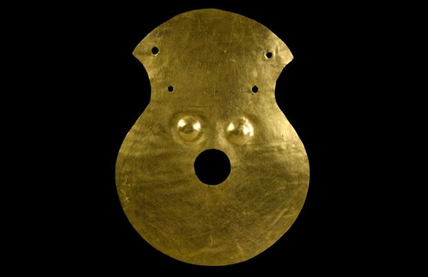 Gold
Bodrogkeresztúr Culture, Moigrad, 4000–3500 BC
National History Museum of Romania, Bucharest: 54570 Gold
Bodrogkeresztúr Culture, Moigrad, 4000–3500 BC
National History Museum of Romania, Bucharest: 54570