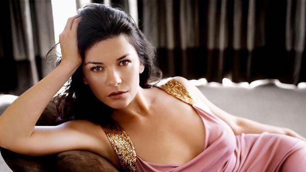 Catherine Zeta-Jones plays Désiree Armfeldt in the 2009 production of 'A Little Night Music' Catherine Zeta-Jones plays Désiree Armfeldt in the 2009 production of