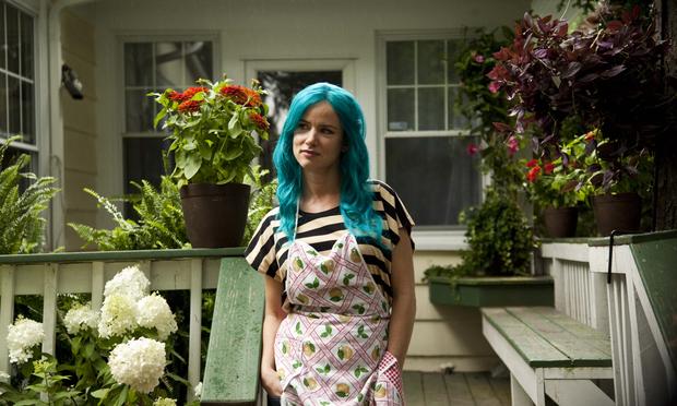 Juliette Lewis plays a punk-rocker turned suburban mother in the film 'Kelly & Cal' Juliette Lewis plays a punk-rocker turned suburban mother in the film 'Kelly & Cal'