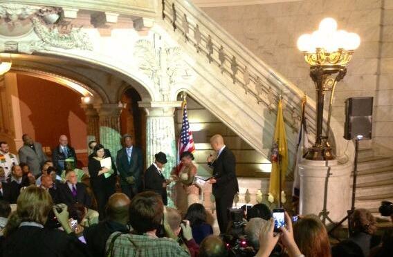 Newark Mayor and U.S. Sen.-elect Cory Booker Presides Over First Gay Marriage Ceremony In New Jersey