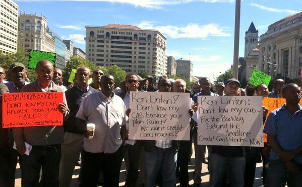 D.C. taxi drivers protesting credit card regulations