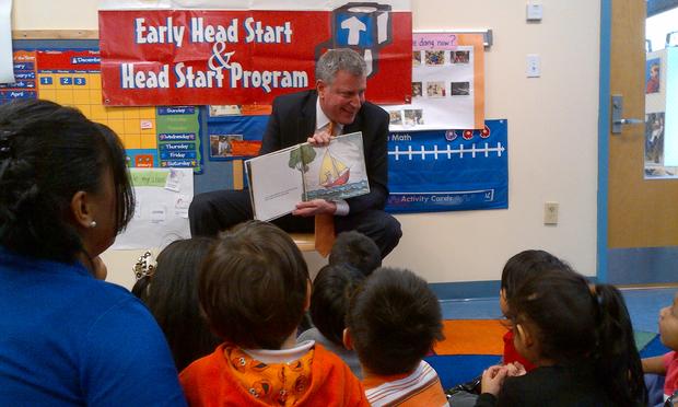 Mayor elect Bill de Blasio reading 'Where the Wild Things Are' to pre-schoolers