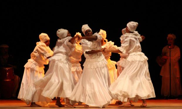 The Oyo Oro group performs 'Bembe' in 2010. The Oyo Oro group performs 'Bembe' in 2010.