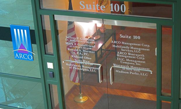Suite 100 at 4 Executive Blvd in Suffern, NY, where multiple Cuomo campaign donors are located