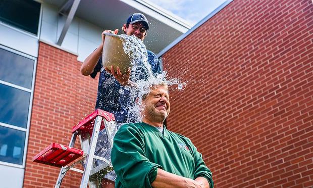 Local Green Bay radio and TV personality John Maino performs the ALS Ice Bucket Challenge.