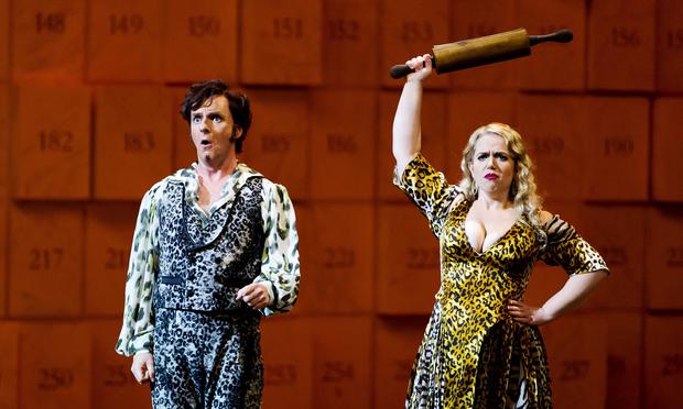 Melanie Diener (Isabella); Morten Frank Larsen (Friedrich); Sonja Freitag (Dorella); Anna Gabler (Mariana); Bernhard Berchtold (Luzio); Benjamin Bruns (Claudio); Maximilian Argmann (Antonio) Melanie Diener (Isabella); Morten Frank Larsen (Friedrich); Sonja Freitag (Dorella); Anna Gabler (Mariana); Bernhard Berchtold (Luzio); Benjamin Bruns (Claudio); Maximilian Argmann (Antonio)