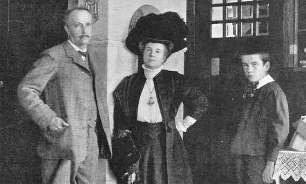 Richard Strauss, with his wife and son in 1910. Photograph printed in and scanned from The Illustrated London News, 26 February 1910, p. 301. Richard Strauss, with his wife and son in 1910. Photograph printed in and scanned from The Illustrated London News, 26 February 1910, p. 301.