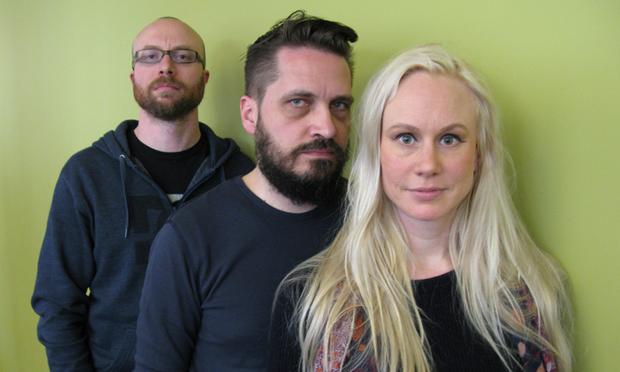 Susanna, with Fredrik Wallumrød (left) and Helge Sten