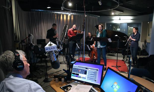 Robert Sherman is joined by the SHUFFLE Concert for the 2,000 episode of Young Artists Showcase. Robert Sherman is joined by the SHUFFLE Concert for the 2,000 episode of Young Artists Showcase.