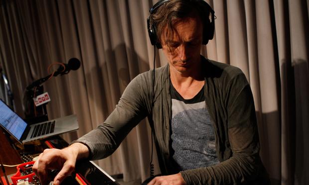 Hauschka performs in the Soundcheck studio. Hauschka performs in the Soundcheck studio.