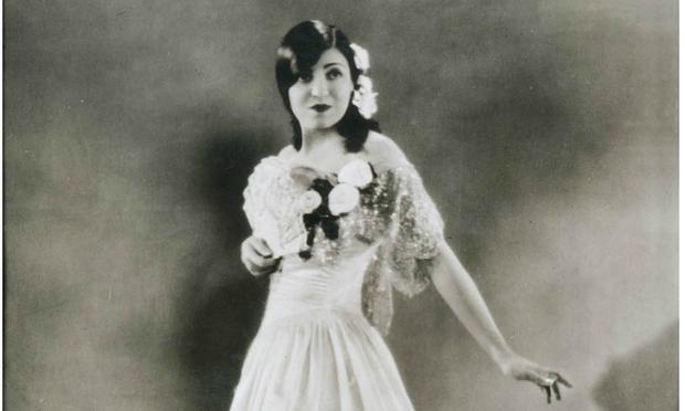 Rosa Ponselle in La Traviata Rosa Ponselle in La Traviata
