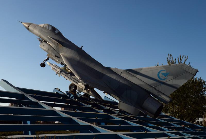 A Chinese produced J-10 fighter jet is displayed in Beijing on Nov. 28, 2013. The US on Nov. 28 pressed its concerns over China''s newly declared air defense zone.