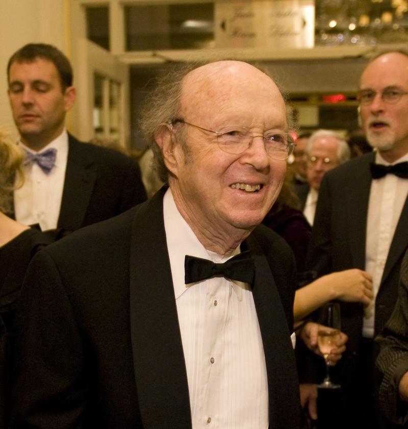 Anthony Lewis after accepting an award from the Committee to Protect Journalists in 2009.