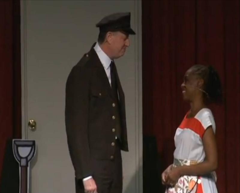 Mayor Bill de Blasio and First Lady Chirlane McCray perform at the 2014 Inner Circle show.