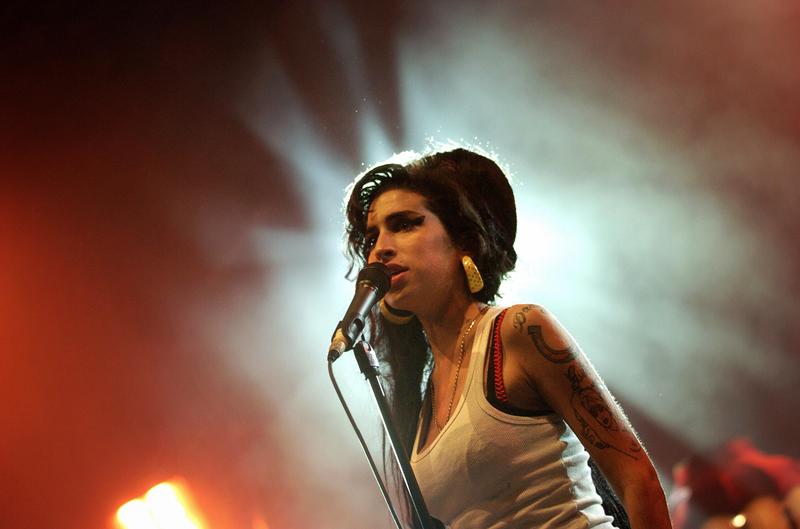 British singer Amy Winehouse performs on stage, 29 June 2007 during the Eurockeennes Music Festival in Belfort, Eastern France.