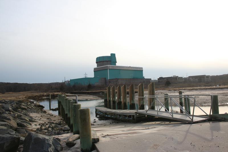 Long Island�s Power Problems Mean Big Paydays for Wall