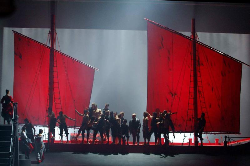 Ponchielli's <em>La Gioconda</em> from the Bastille Opera in Paris.