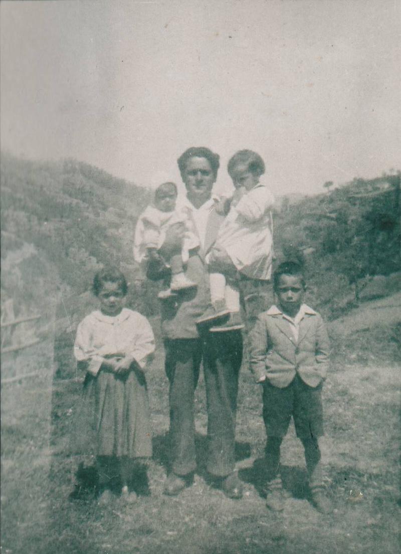 Joseph Luzzi’s father, Pasquale, and his children in Calabria, shortly before their passage to the United States.