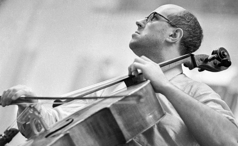 Cellist Mstislav Rostropovich rehearsing