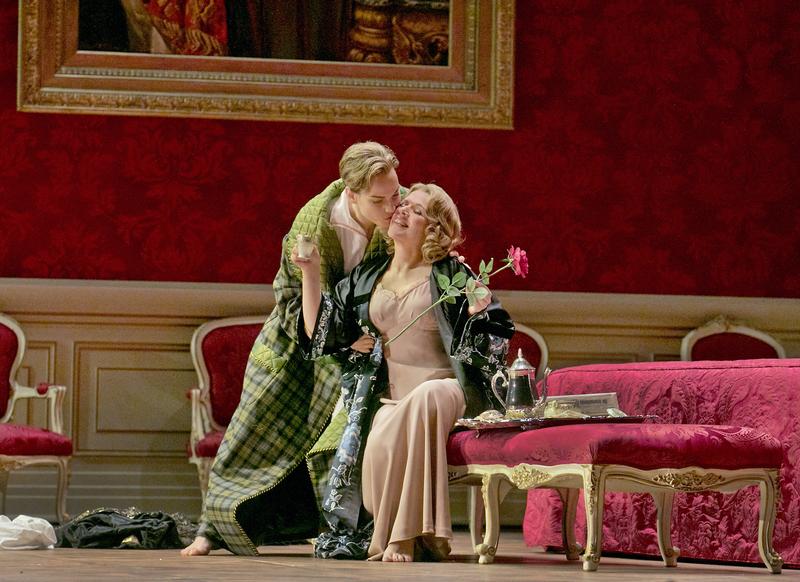Elīna Garanča as Octavian and Renée Fleming as the Marschallin in Strauss's Der Rosenkavalier.