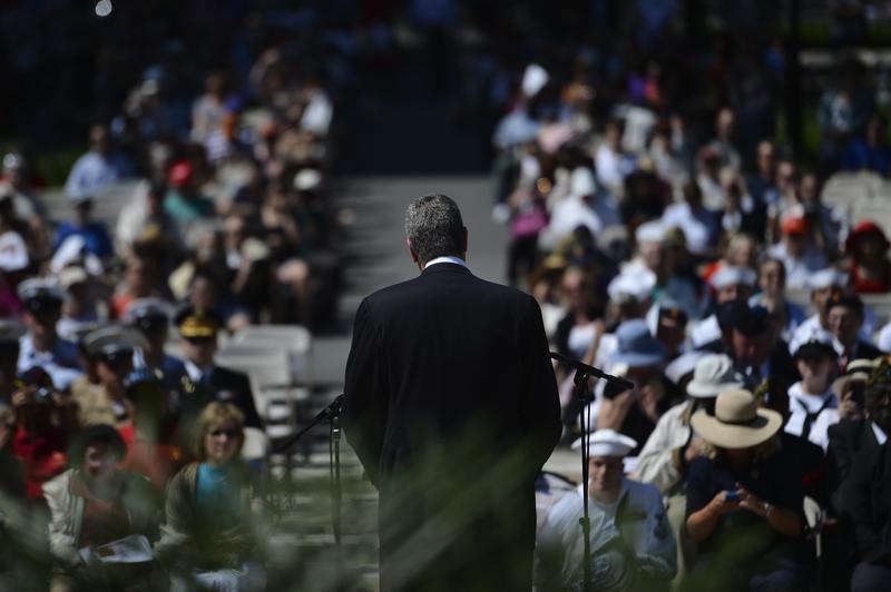 Mayor Bill de Blasio delivers remarks at the Soldiers' and Sailors' Memorial at Riverside Park on Monday, May 26, 2014.
