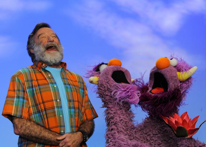 Screen grab from Robin Williams on Sesame Street in 2012.