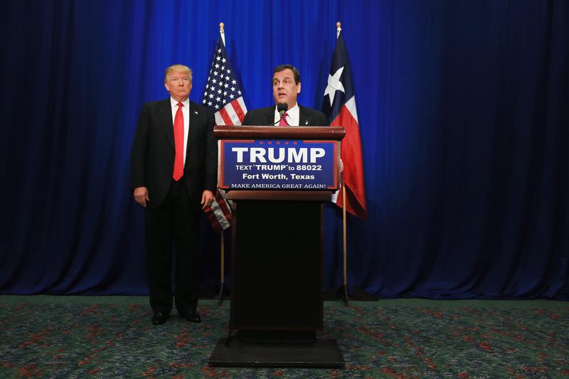 New Jersey Governor Chris Christie announces his support for Republican presidential candidate Donald Trump during a campaign rally at the Fort Worth Convention Center on February 26, 2016 in Texas.