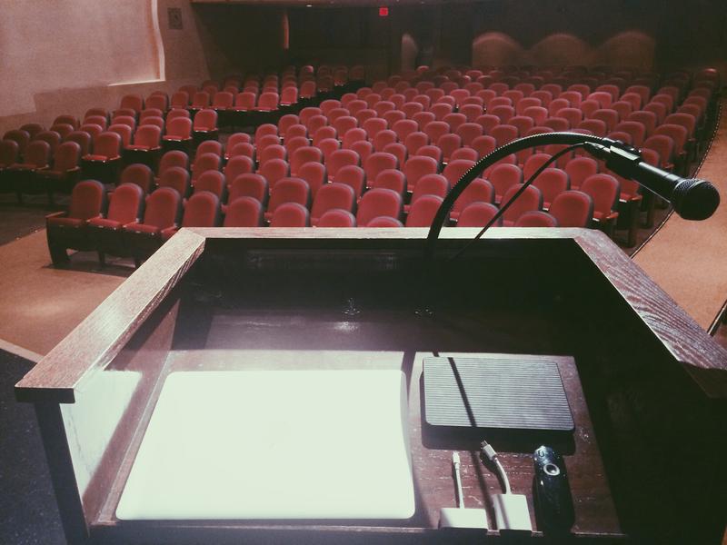 Speech podium