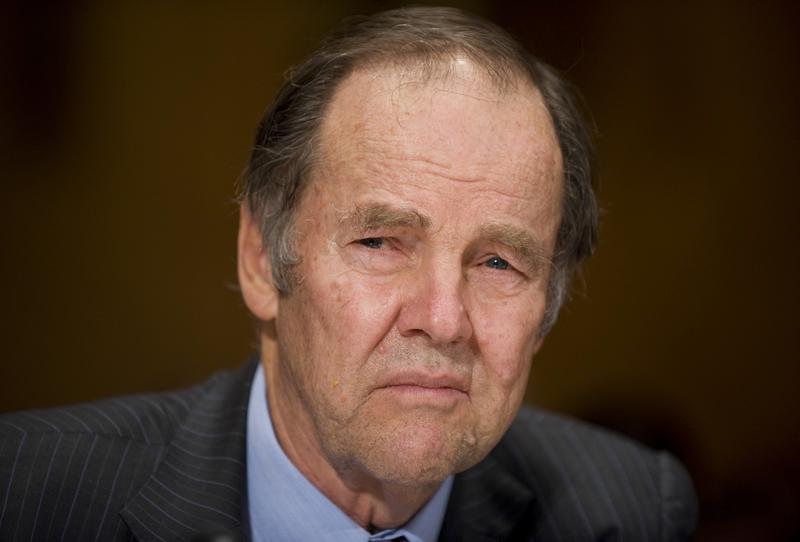 Thomas Kean, former Chairman of the 9/11 Commission, waits for the start of a Senate Homeland Security and Governmental Affairs Committee hearing, Jan. 26, 2010.