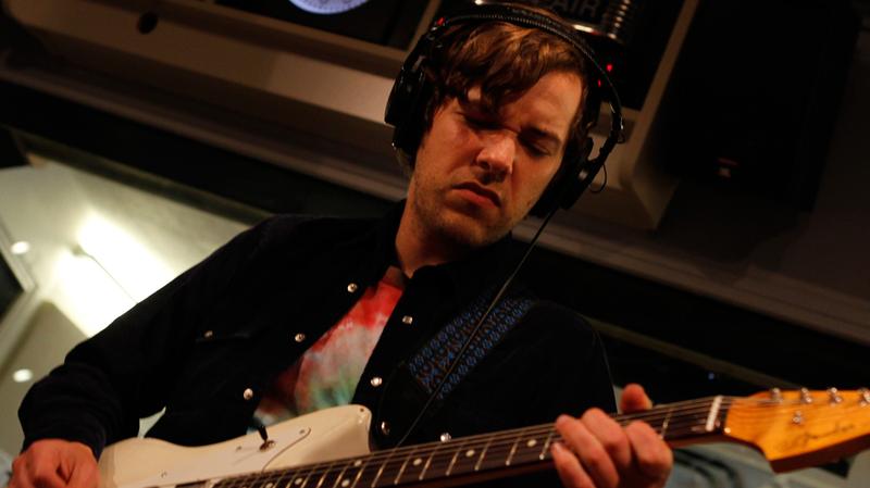 Yellowbirds performs in the Soundcheck studio.