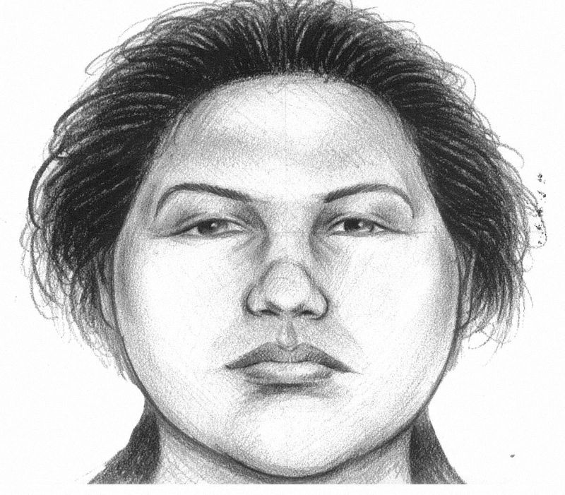 A woman is being sought by police in the fatal subway pushing of a man waiting for the No. 7 train.