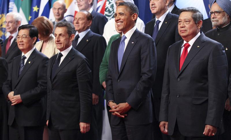 World leaders at the Group of 20 meeting in Cannes.