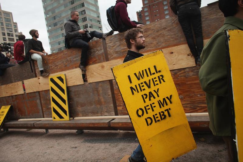 In 2015, student loan debt reached a new high in the United States, inching up to $1.16 trillion.