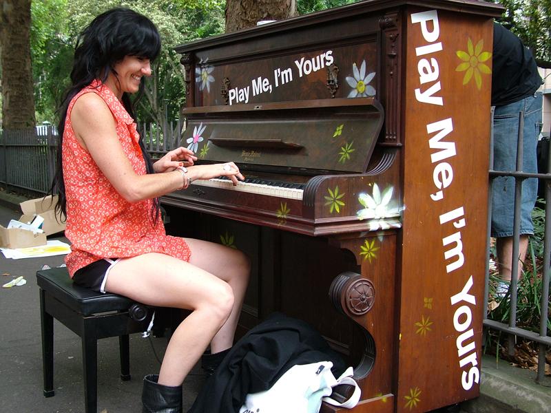 Play Me, I'm Yours piano