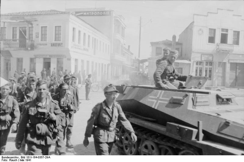 German soldiers enter Athens in 1941
